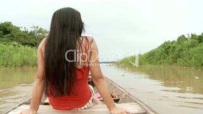 Brau auf Kanu, Amazonas