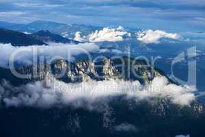 Wolken in den Dolomiten