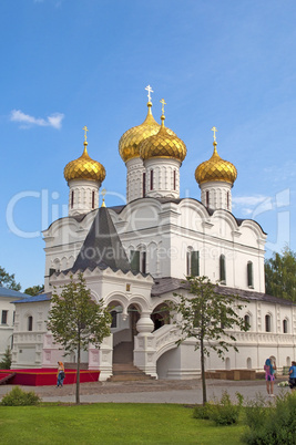 trinity cathedral in ipatiev monastery