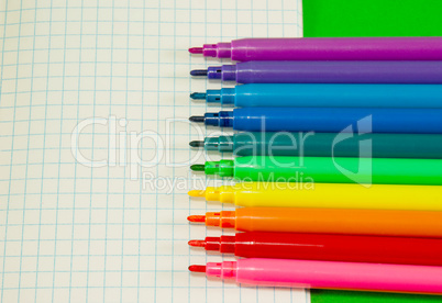 Colorful felt pens