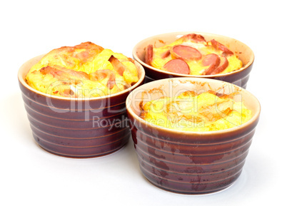 Omelet in pot baked in the oven