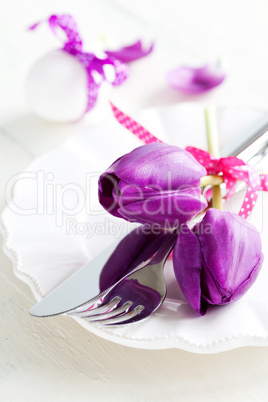 Gedeck zu Ostern / table setting for easter