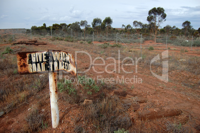 Abandoned road sign