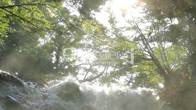 Wasserfall im Wald