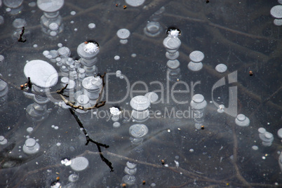Luftblasen im Eis