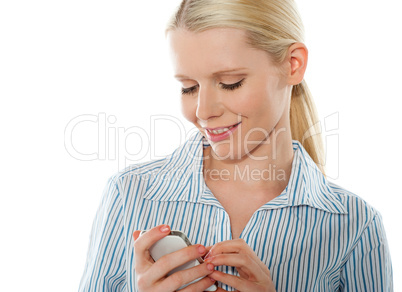 Portrait of a glamourous bussinesswoman texting