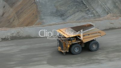 Large Mine truck empty tracking Kennecott Utah