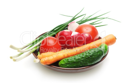 Set vegetables on the plate