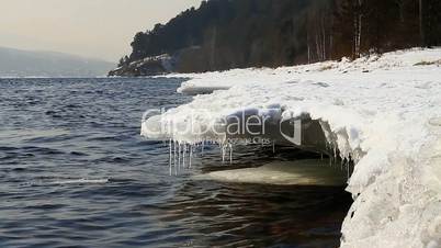 Icy water 018