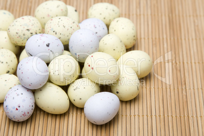 Sweets in the form of quail eggs