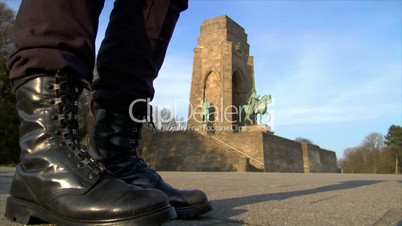 10674 nazi boots jump emperor monument