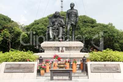 Rama V and Rama VI in Chulalongkorn University