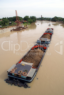 Boat and Chao Phraya