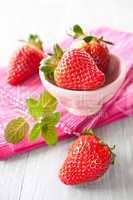 frische Erdbeeren / fresh strawberries