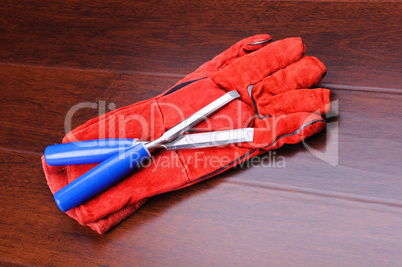 Gloves for working