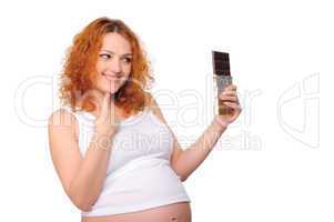 Young redhead pregnant mom