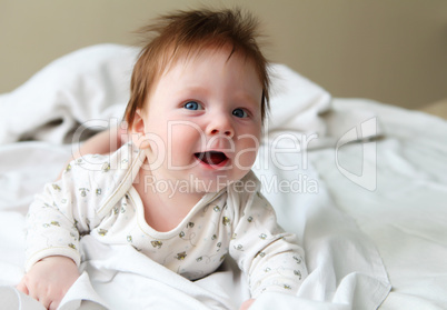 beautuful redhair infant