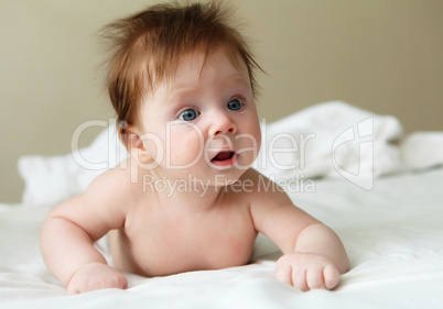 beautuful redhair infant