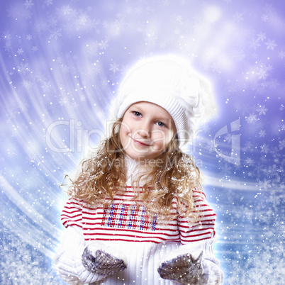 Cuty little girl in winter wear