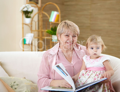 grandmother and her grandaughter