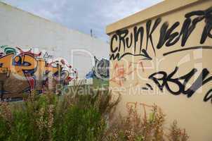 graffity auf Fabrikwand