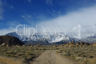 Jeep road in Alabama Hills towards Sierra Nevada, California