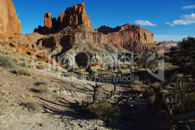 Hiking trail between multicoloured rock formations, Capitol Reef National Park, Utah