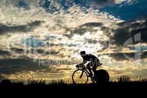 Silhouette eines Radfahrers
