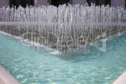 Water fountain