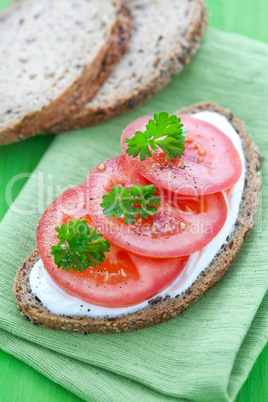 Tomatenbrot / tomato bread