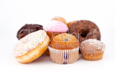 Many cakes laid out together