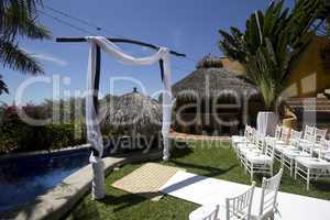 Tropical wedding in a Mexican villa next to the beach