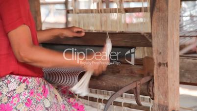 Weaving workshop on Inle lake