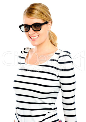 Beautiful fashion woman wearing sunglasses