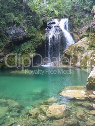 Wasserfall in der Vintgar-Schlucht, Slowenien