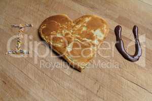 I love you written with pancake and chocolate
