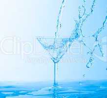 Water Splashing in a Wineglass