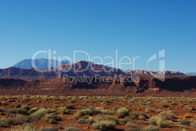 Colourful desert, rocks and mountains between White Canyon and Hite, Utah