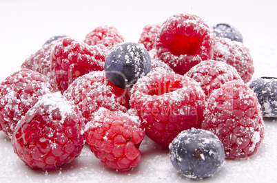 sugared raspberry and bilberry