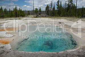 Crystal-clear tourquois hot pool, Yellowstone National Park, Wyoming