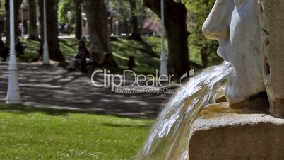 Mouth fountain timelapse, Fuente boca