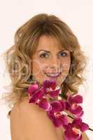 Frauenportrait mit Orchidee