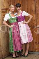 Bayerische Mädchen in Tracht