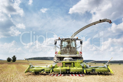 Combine harvester and thresher