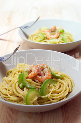 spaghetti pasta with fresh shrimps and zucchini sauce