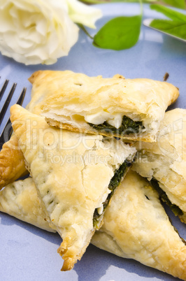 cakes with spinach and feta cheese