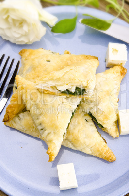 cakes with spinach and feta cheese