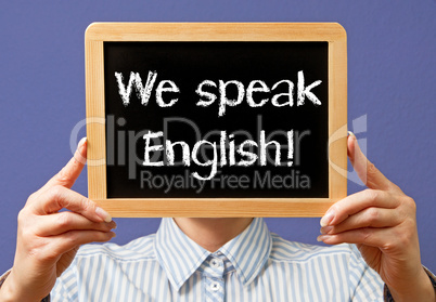 We speak English !