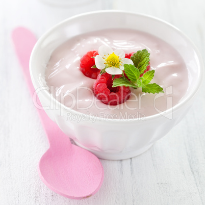 fruchtiger Joghurt / fruity yogurt