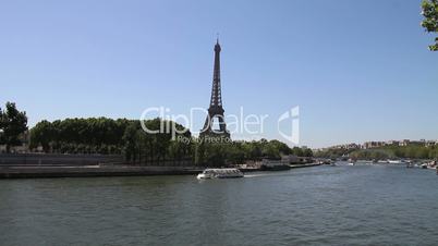 Seine und Eiffelturm